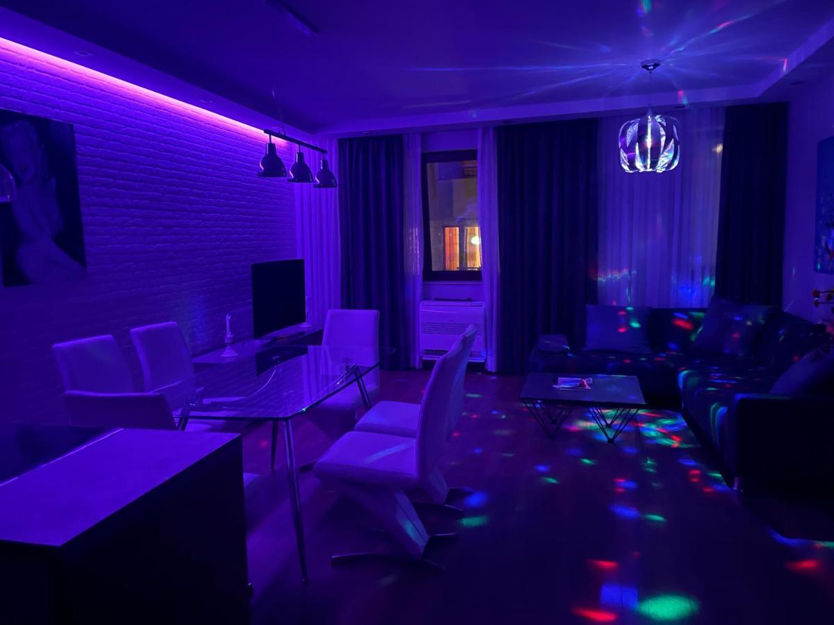 Luxury Apartments In Top City Center Varna 1 외부 사진